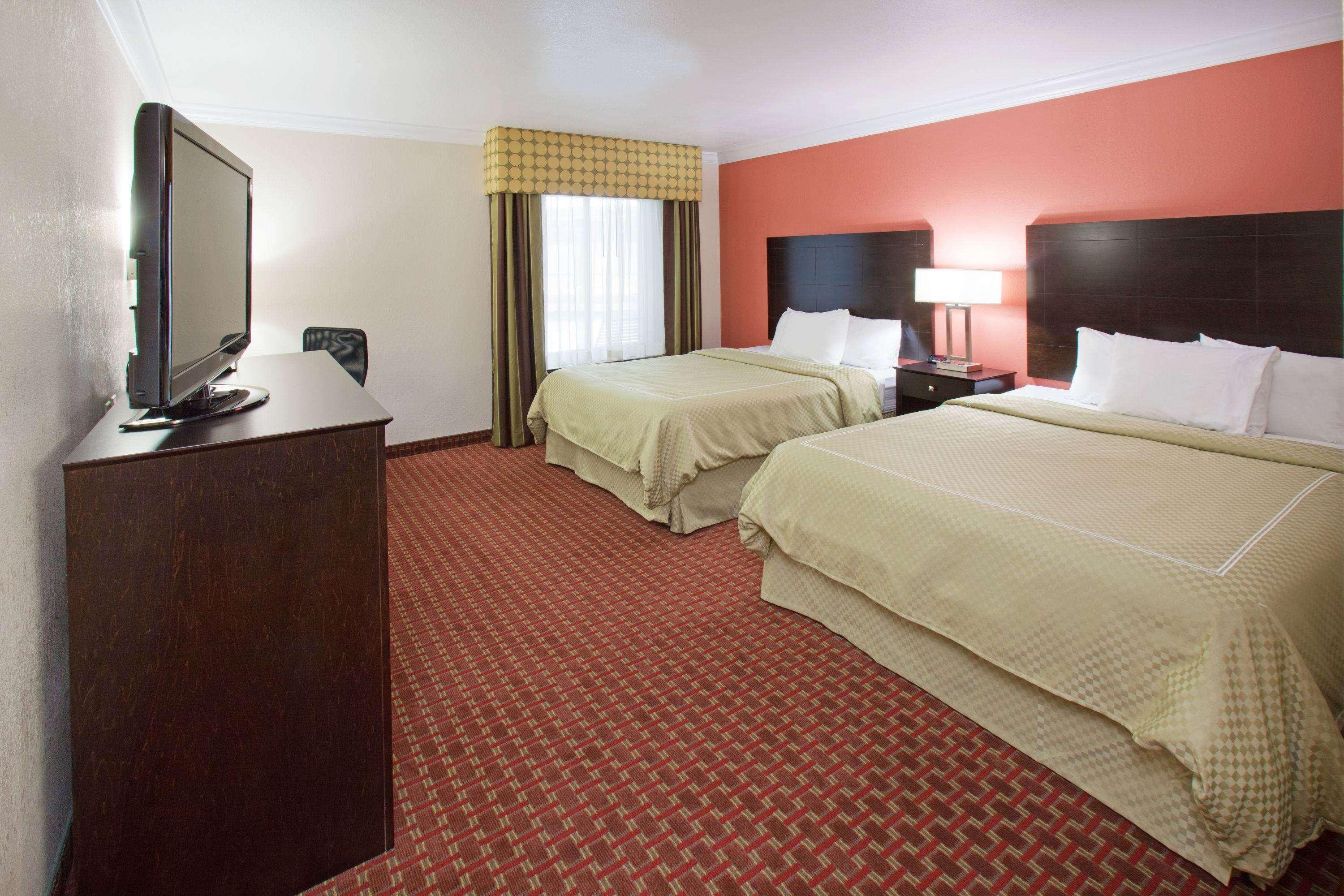Americinn By Wyndham Johnston Des Moines Urbandale Eksteriør billede