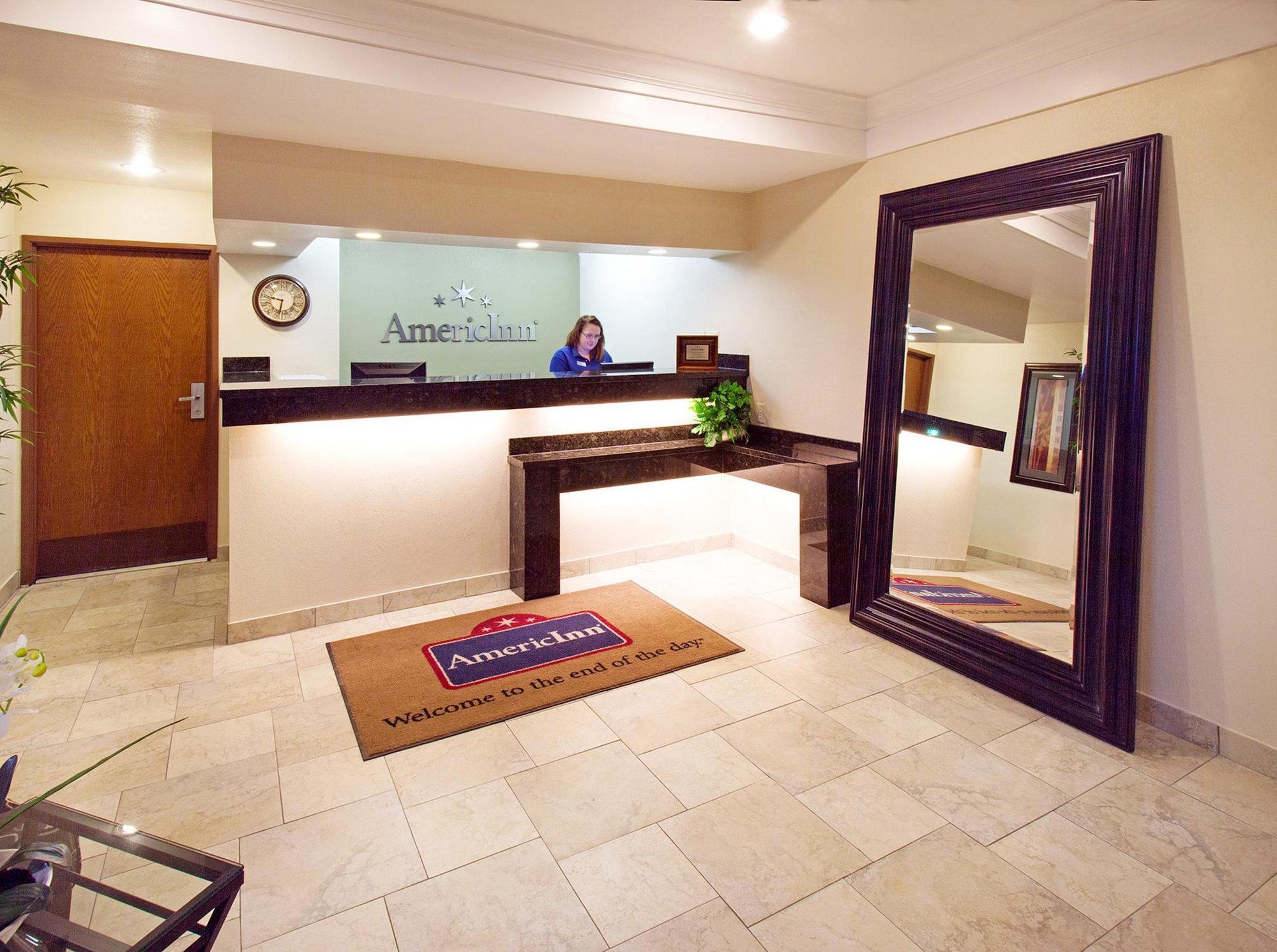 Americinn By Wyndham Johnston Des Moines Urbandale Eksteriør billede